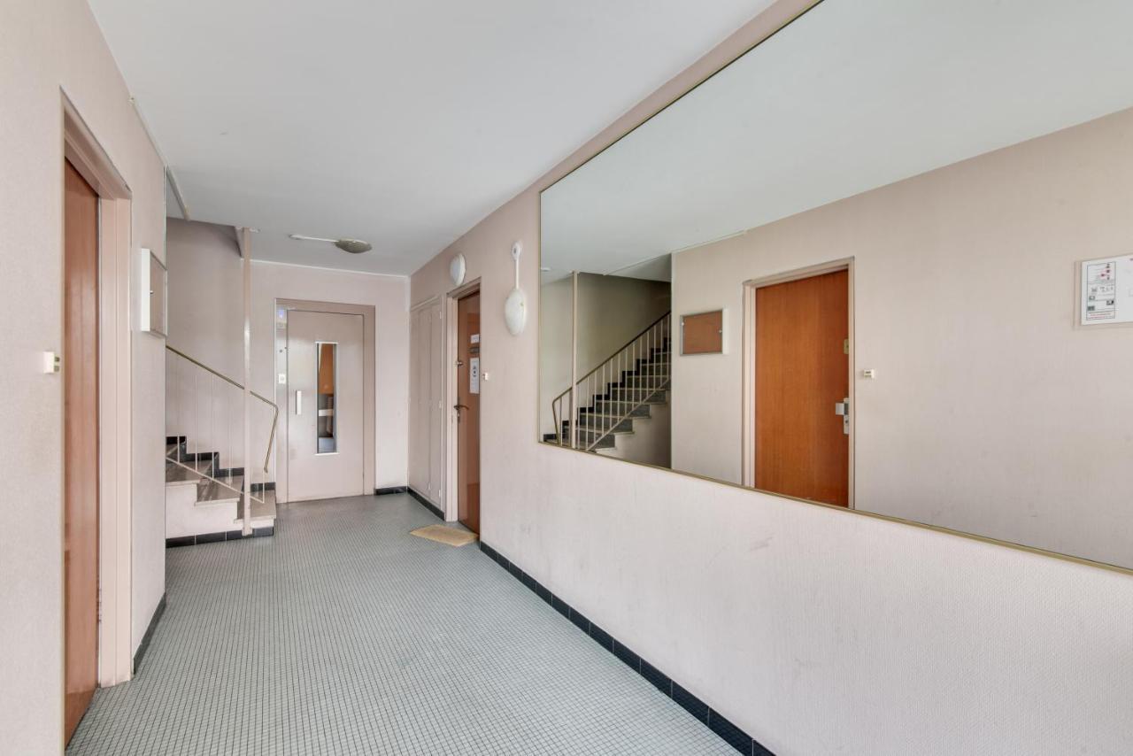 Apartament Budget Apart With Balcony Near Paris Bondy Zewnętrze zdjęcie