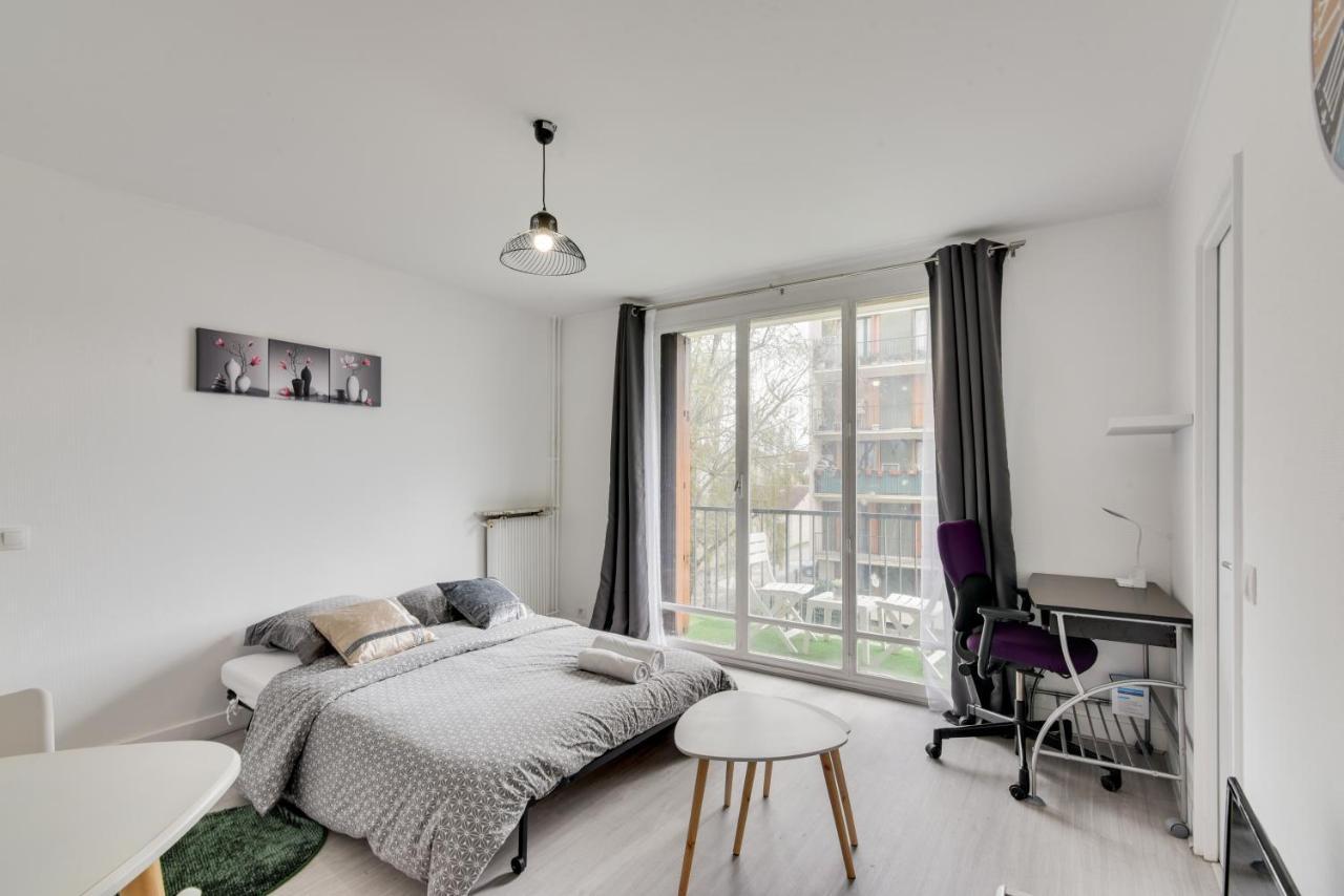 Apartament Budget Apart With Balcony Near Paris Bondy Zewnętrze zdjęcie